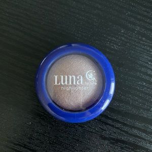 Luna Highlighter in Calypso